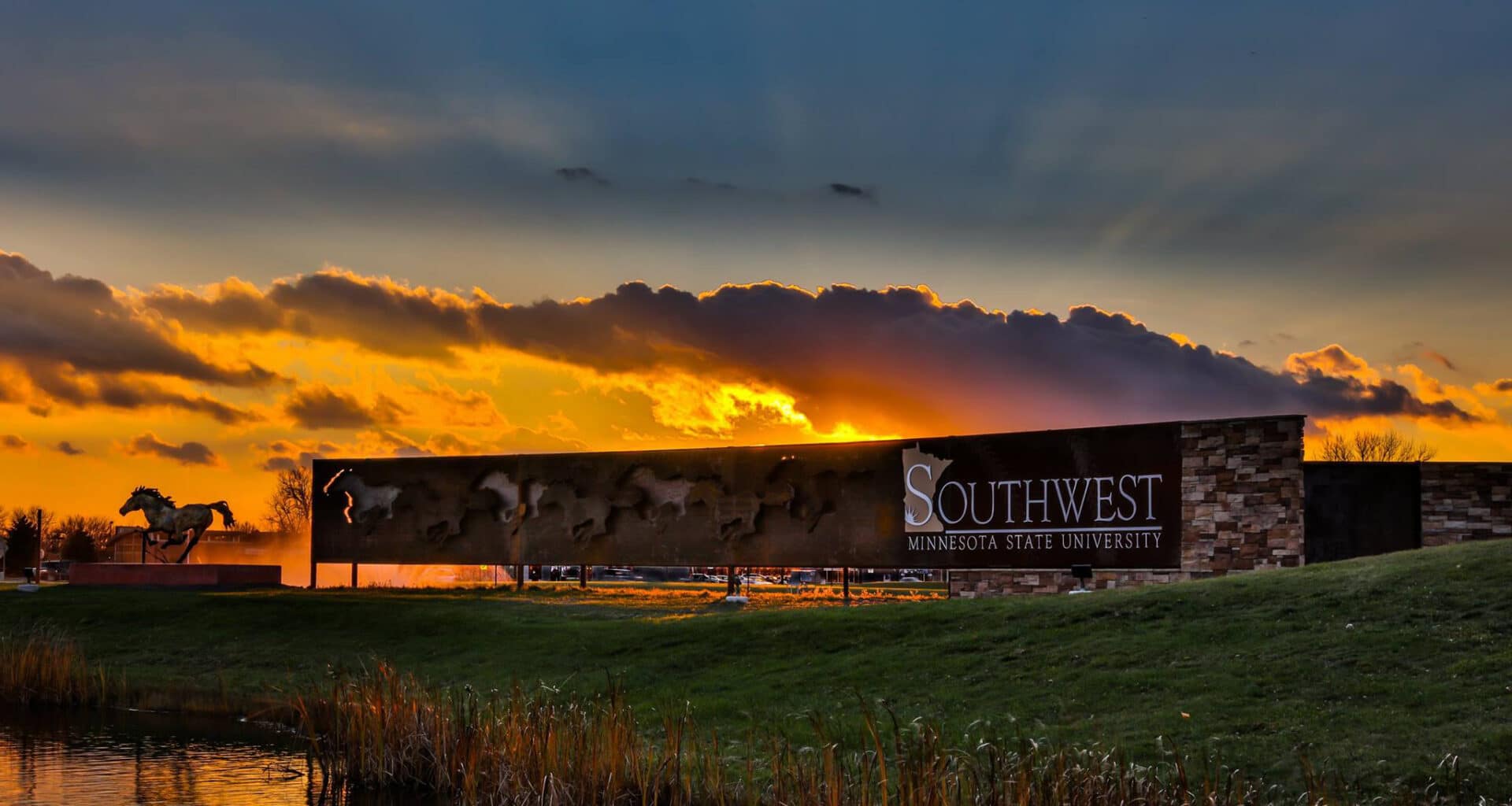 Southwest Minnesota State University sign