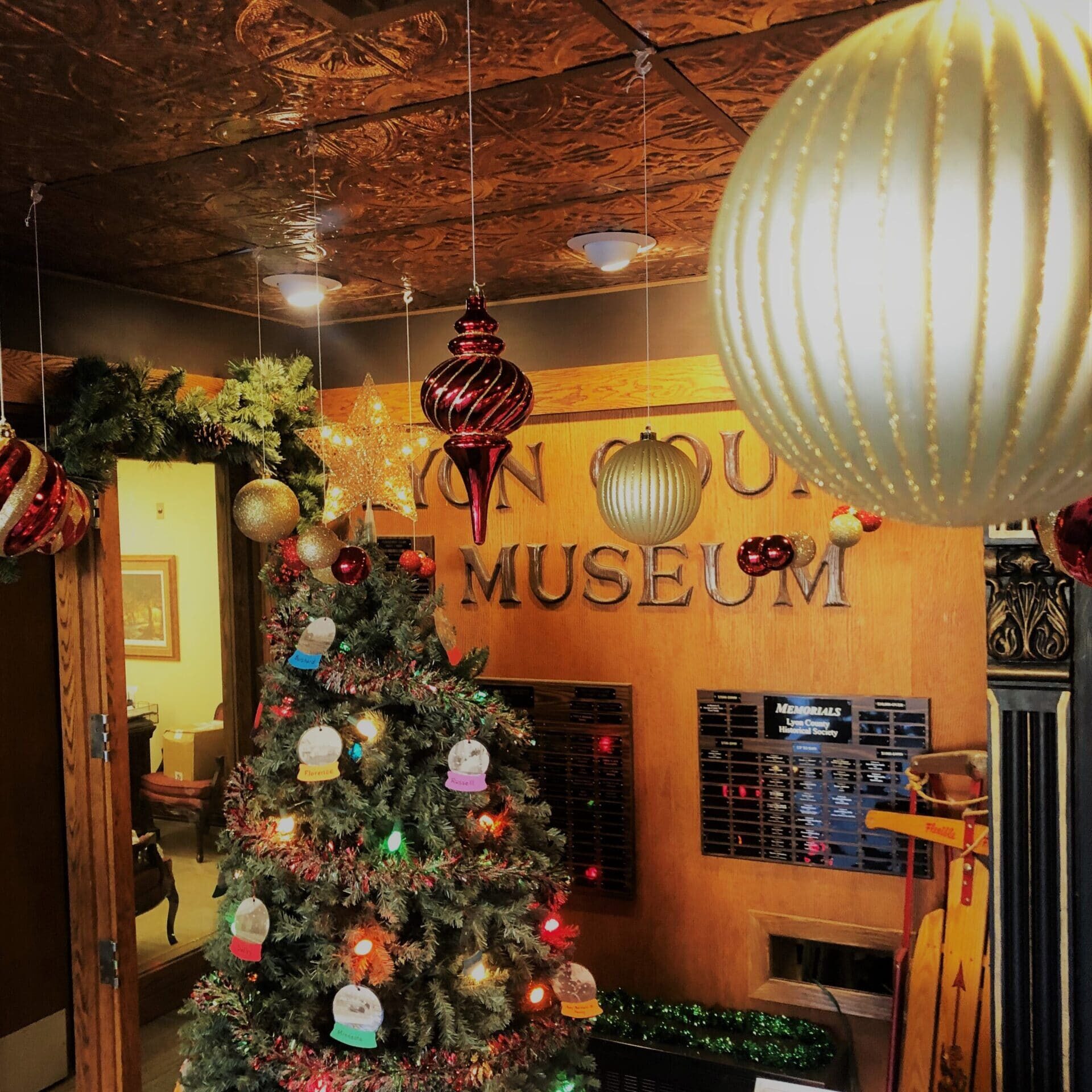 Lyon County Museum - Christmas Decorations